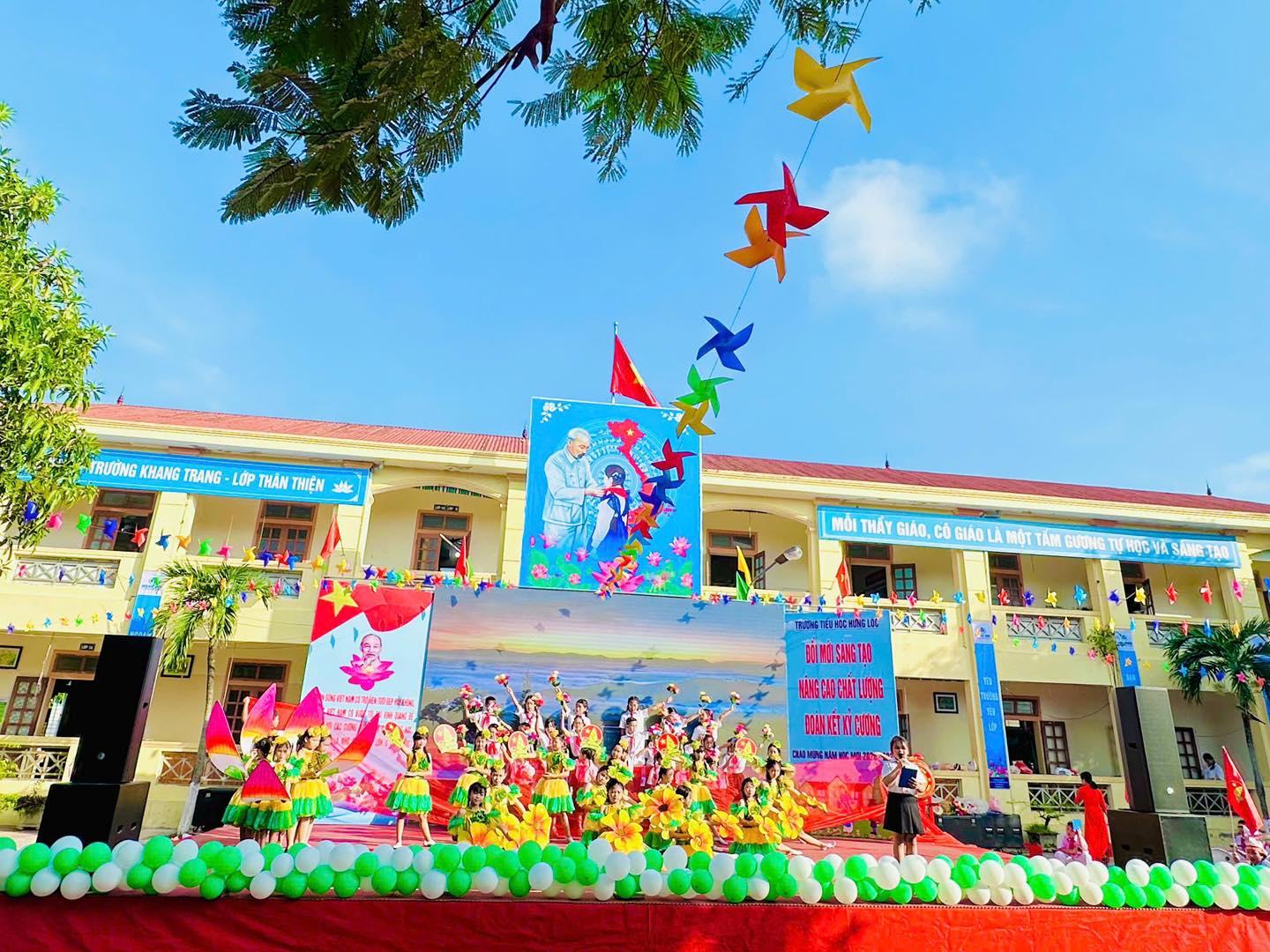 NGÀY KHAI GIẢNG ĐẶC BIỆT – 80 NĂM TỰ HÀO NGÀNH GIÁO DỤC VIỆT NAM